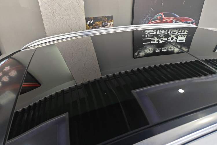 Used Mercedes-Benz GLA 2016 GLA 200 Fashion Model Roof