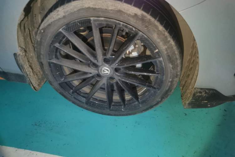 Used Changan UNI-V 2024 1.5T Prestige Sport Edition