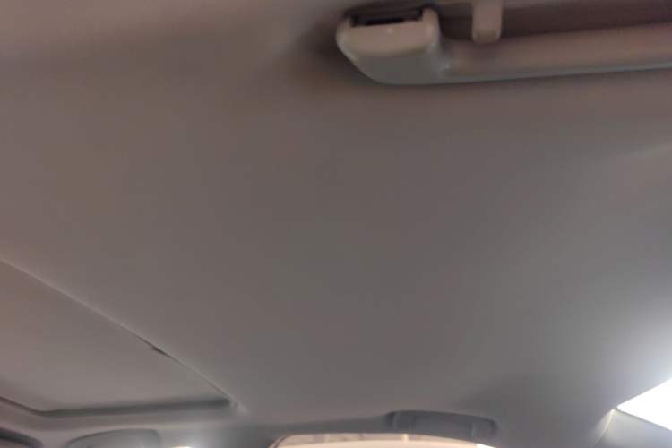 Used Mitsubishi Lancer EX 2015 1.8L CVT ZhiShang Edition China IV Standard