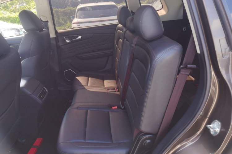 Used Sinotruk VGV U70 2020 1.5T Manual Elite Edition 7-Seater
