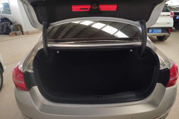 Used Hongqi H5 2019 30TD Smart Connect Dynamic Edition