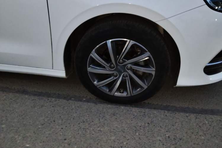 Used Geely Auto Binray 2019 200T DCT Binchi Edition
