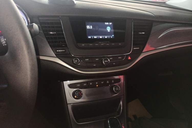 Used Buick Verano 2016 Hatchback 15S Automatic Ambition Model