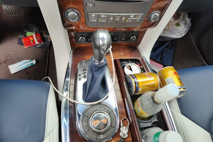 Used Infiniti QX80 2016 5.6L 4WD Gear Lever