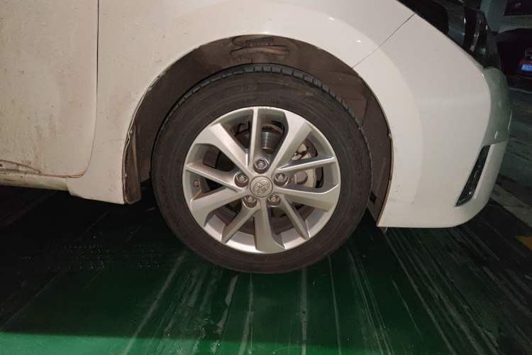 Used Toyota Corolla 2016 1.6L CVT GL-i Cool Edition