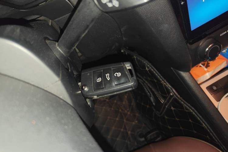 Used Skoda Octavia 2016 1.6L Automatic Chuanxing Edition
