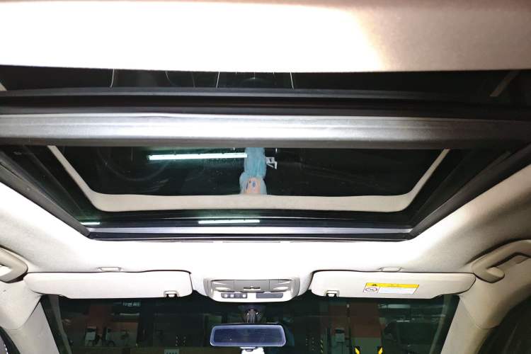 Used Cadillac XTS 2018 28T Tech Edition Headliner