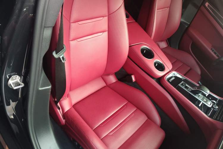 Used Porsche Panamera 2021 Panamera Executive Long Wheelbase 2.9T Right Front Seat