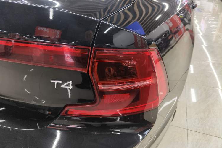 Used Volvo S90 2017 T4 Zhiyi Edition