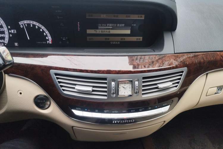 Used Mercedes-Benz S-Class 2010 S 400 L HYBRID
