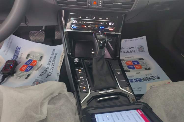 Used Volkswagen Passat New Energy 2025 430 PHEV Hybrid Business Edition Gear Lever