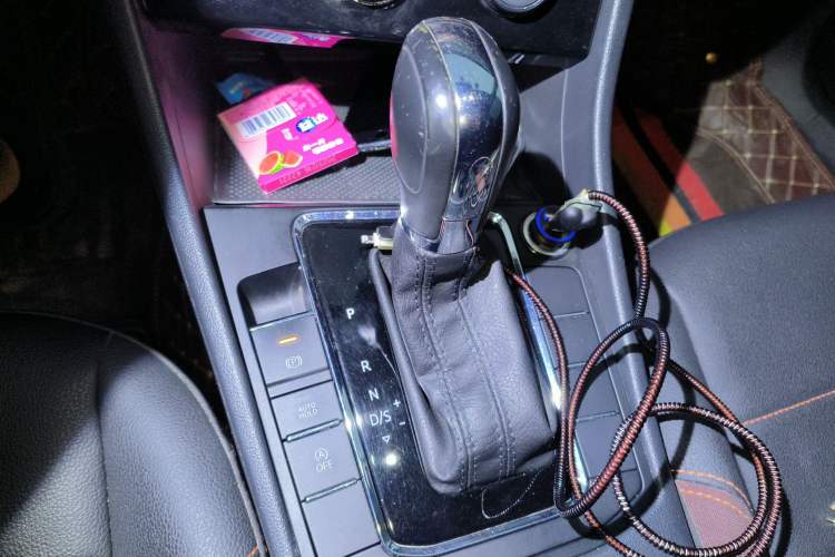 Used Volkswagen Bora 2021 1.5L Automatic 30th Anniversary Edition Gear Lever