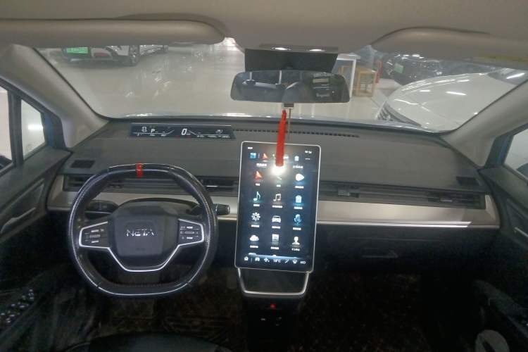 Used NETA V 2022 Long-Range Industry Custom Edition