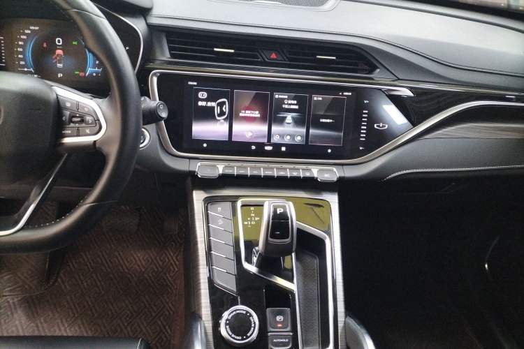 Used Geely Auto Emgrand X7 Sport 2020 1.8TD DCT Smart Connect PRO
