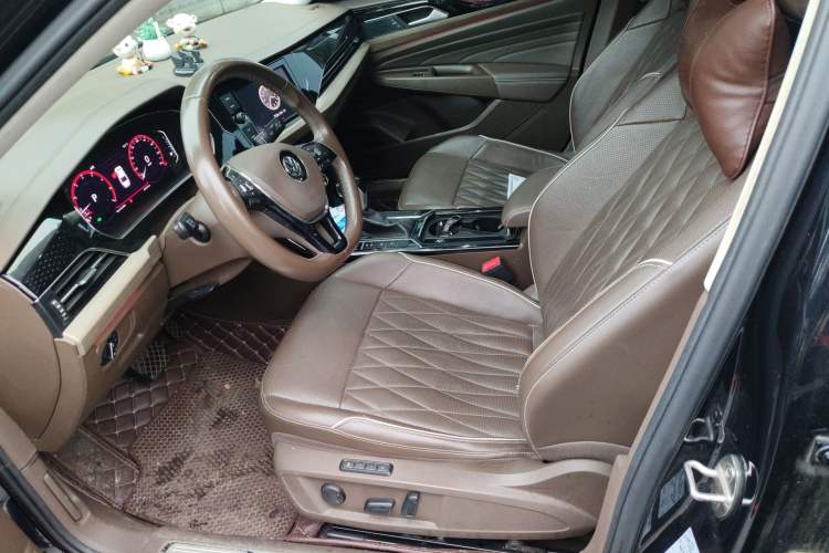 Used Volkswagen Passat 2019 330TSI Luxury Edition China VI Standard Left Front Seat