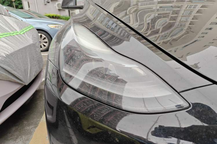 Used Tesla Model Y 2022 Rear-Wheel-Drive Version Right Front Headlight