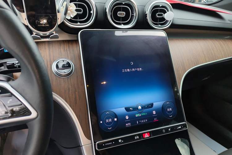 Used Mercedes-Benz C-Class 2022 Facelift C 260 L Audio And AC Panel