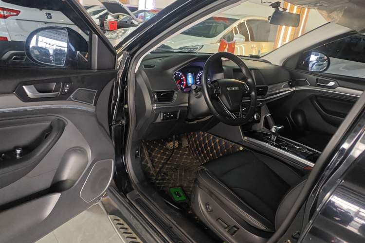 Used Haval H6 2019 Sport Edition 1.5T Automatic Two-Wheel Drive Elite Model China VI Driver Seat