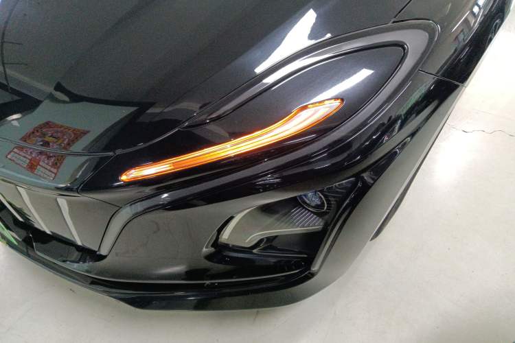 Used Hongqi E-QM5 2023 Revised Version Basic Travel Edition
