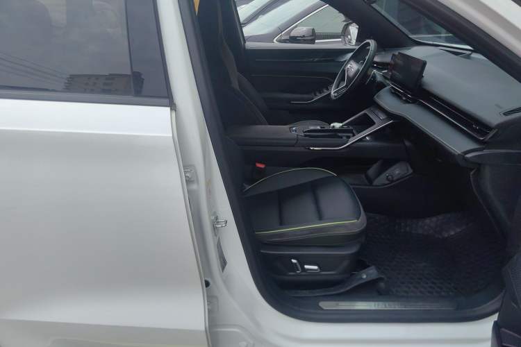 Used Haval H6S 2022 2.0T Two-Wheel Drive ZhiRun Version