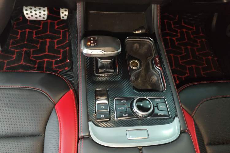 Used BAIC Off-Road BJ40 2020 2.0T Automatic Four-Wheel Drive Urban Hunter Edition Chivalrous Type