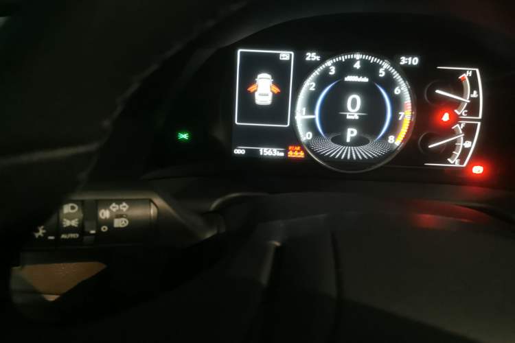 Used Lexus ES 2025 200 Premium Edition
