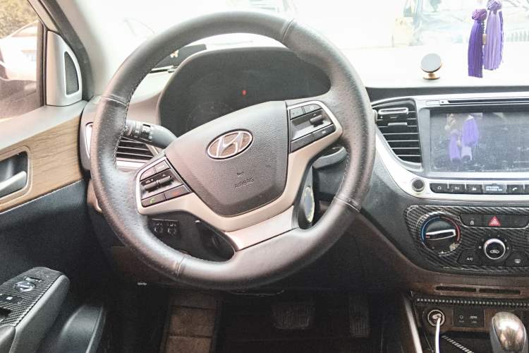 Used Hyundai Verna (new generation) 2016 1.4L Automatic Cool Edition GLS
