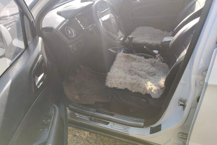 Used Brilliance V3 2016 1.5L Manual Elite Version