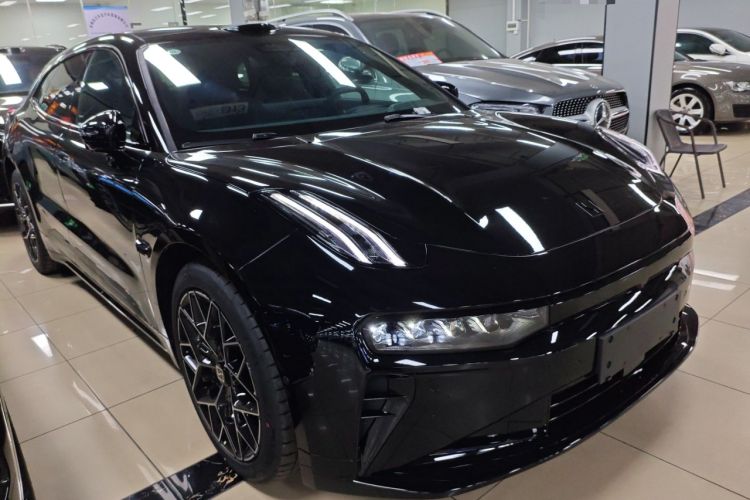 Used Zeekr 001 2026 Model 103° Rear-Drive Max Version Front Right 45 Deg