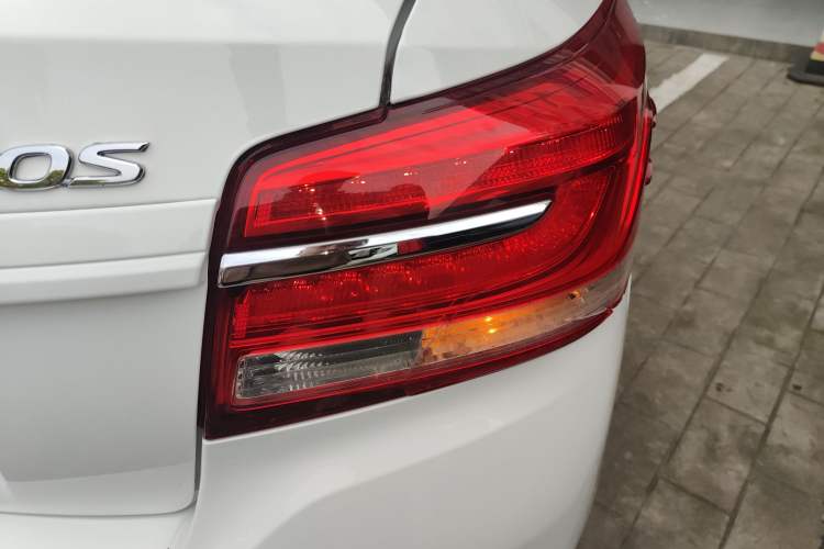 Used Toyota Vios 2019 1.5L CVT Innovation Edition Exterior 3