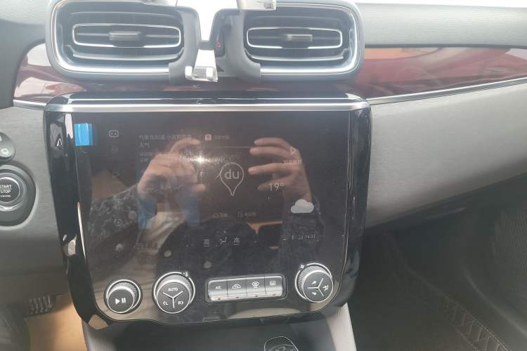 Used Lynk & Co 02 2021 2.0TD Automatic Two-Wheel Drive Zhaoshang Champion Edition Audio And AC Panel