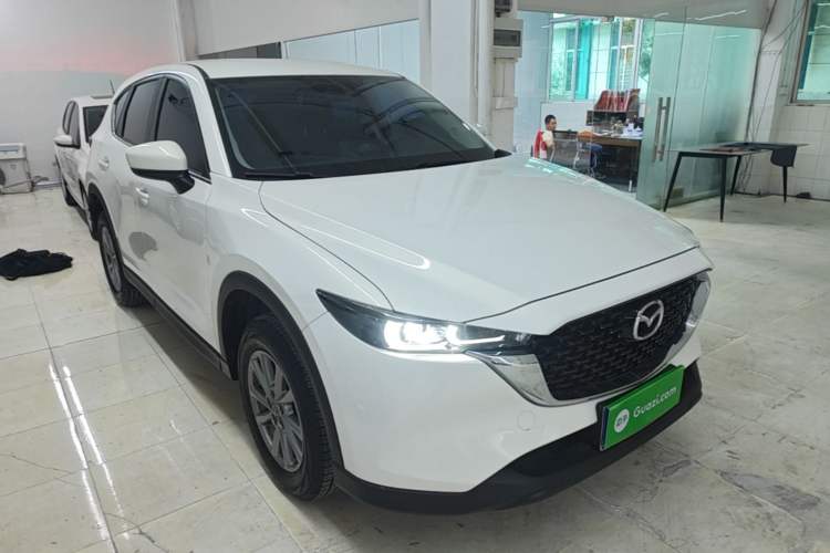 Used Mazda CX-5 2024 2.0L Automatic Two-Wheel Drive Comfort Version Front Right 45 Deg