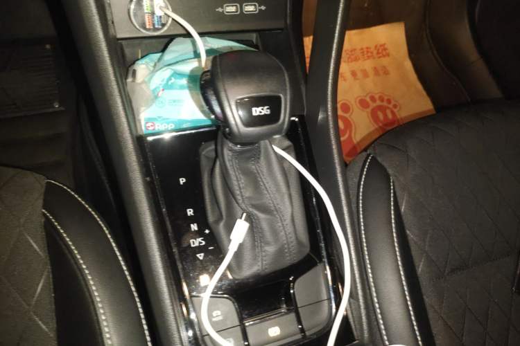 Used Skoda Karoq 2018 TSI280 Flagship Edition China VI Standard