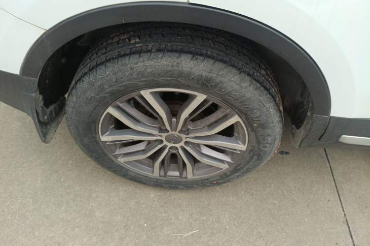 Used Geely Auto Emgrand X7 Sport 2020 1.5TD Automatic Smart Connect PRO Right Rear Wheel Hub