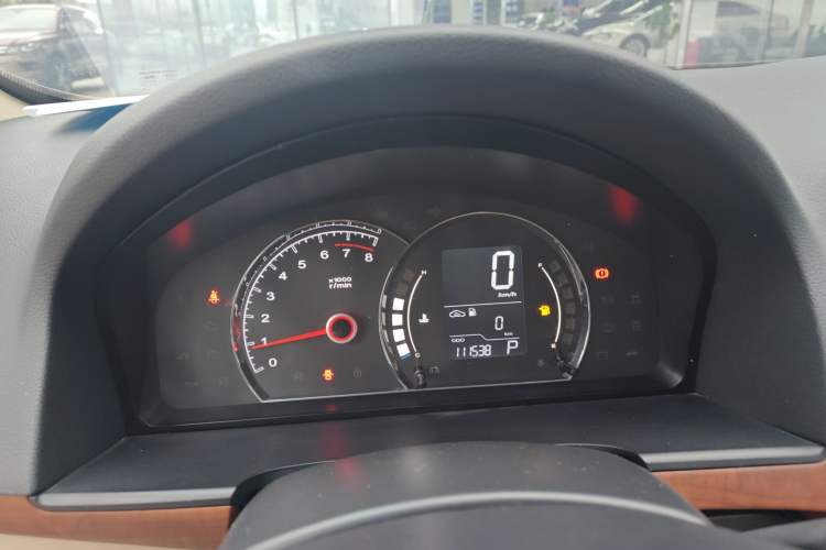 Used Roewe 350 2014 1.5L Automatic Xunyue Version
