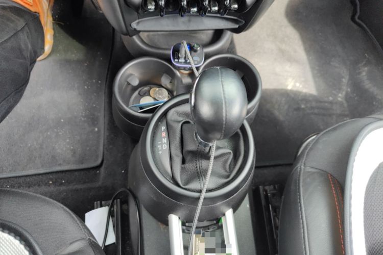 Used MINI Countryman 2014 1.6L COOPER Fun Gear Lever