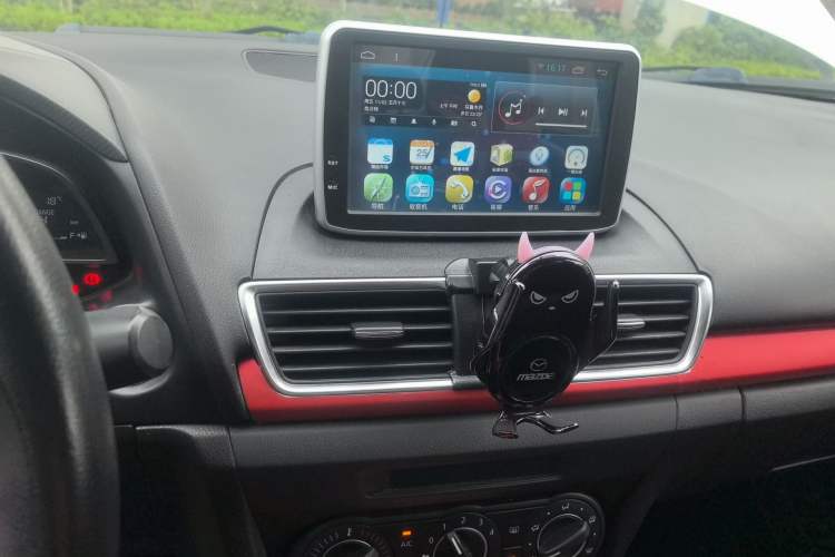 Used Mazda 3 Axela 2016 Sedan 1.5L Automatic Comfort Model Audio And AC Panel