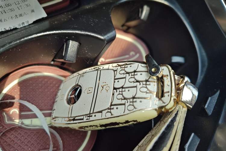 Used Mercedes-Benz E-Class 2016 E 200 L Sport Edition Vehicle Key