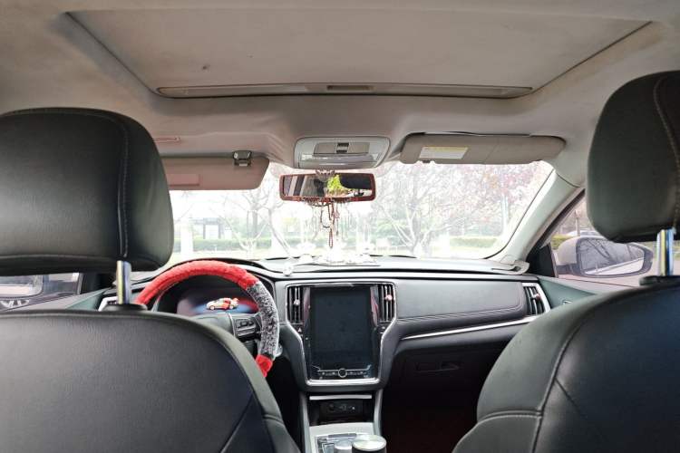 Used Roewe i6 New Energy 2017 45T Hybrid Connect & Smart Enjoyment Edition Headliner