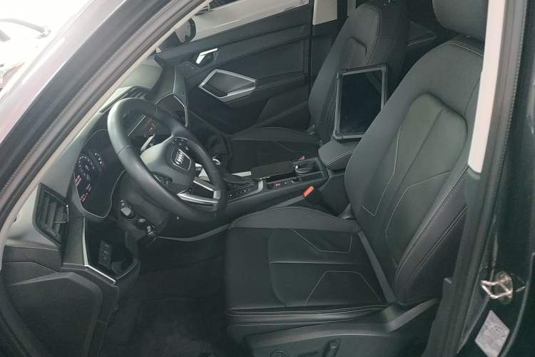 Used Audi Q3 2020 35 TFSI Ambition Style Edition
