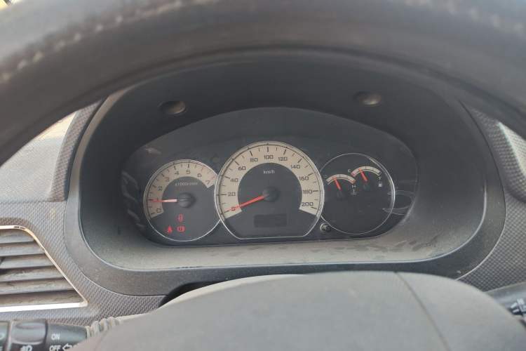 Used Wuling Hongguang 2014 1.5L S Luxury Model
