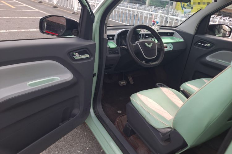 Used Wuling Hongguang MINIEV 2021 Macaron Premium Model – Lithium Iron Phosphate