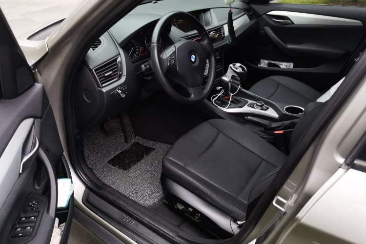 Used BMW X1 2013 sDrive18i Leading Model