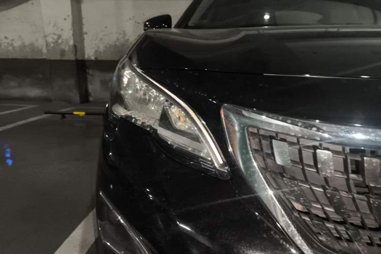 Used Peugeot 4008 2017 380THP Luxury Edition Right Front Headlight