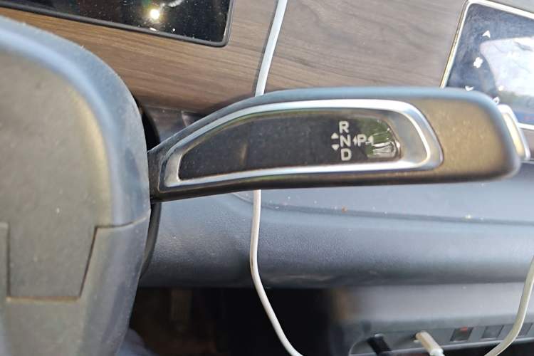 Used Ruichi EC75 2023 Pioneer Model I 41.85 kWh Gear Lever