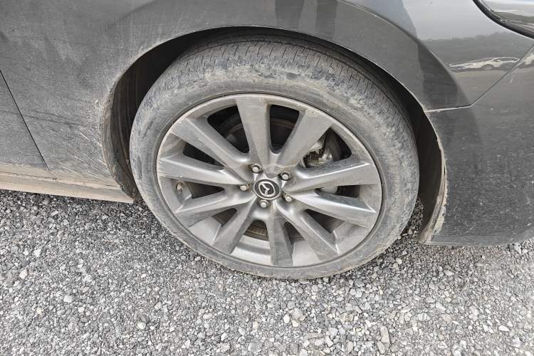 Used Mazda 3 Axela 2022 2.0L Automatic ZhiXuan Edition Right Front Wheel Hub