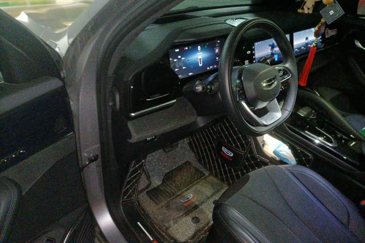 Used Geely Auto Monjaro L 2024 2.0TD High-Power Automatic Two-Wheel Drive Skyline Edition
