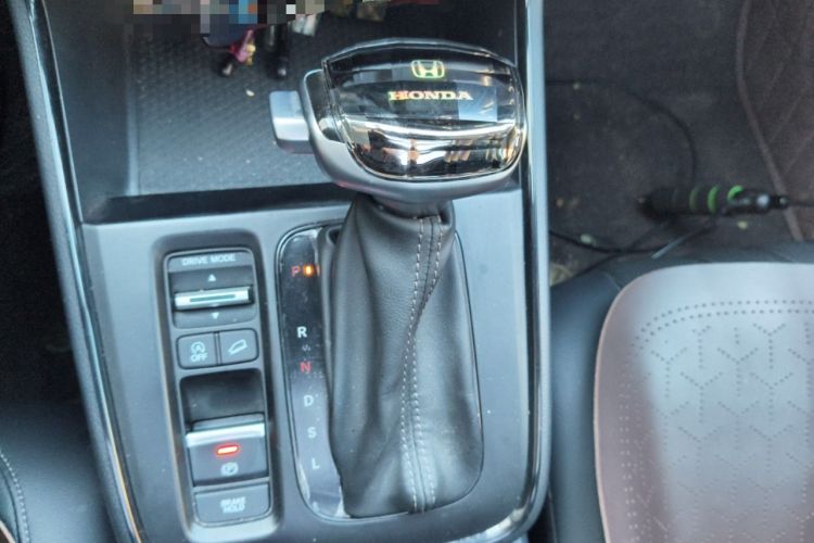 Used Honda Breeze 2023 240TURBO Two-Wheel-Drive Luxury Edition 5 Seats Gear Lever