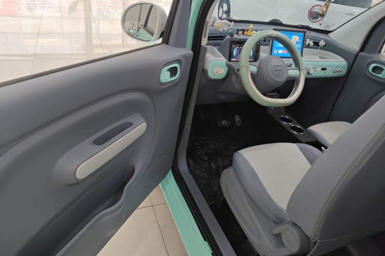 Used Bestune Pony 2025 222km Range Linglong Horse