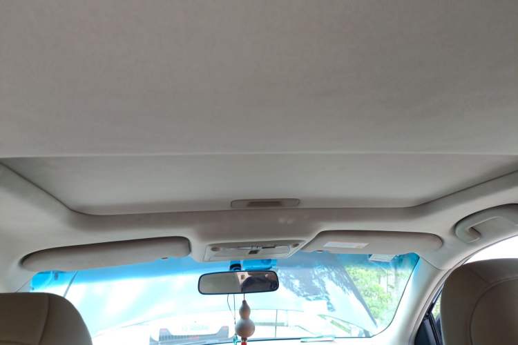 Used Nissan Teana 2011 2.0L XL Comfort Edition Headliner